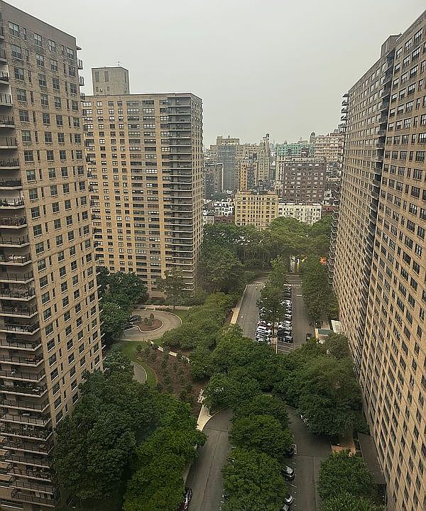 1st image of 140 W End Ave #25M