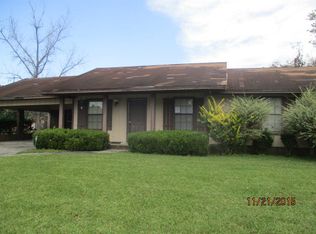 1617 Bonnie Dr, Valdosta, GA 31601