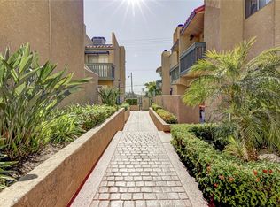 10260 Plainview Ave APT 22, Tujunga, CA 91042
