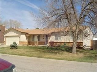 8532 Ingalls Cir, Arvada, CO 80003