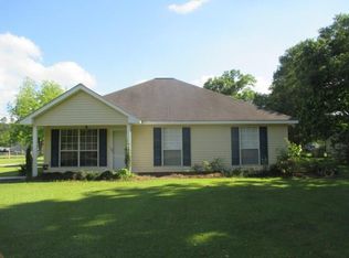 11584 Wardline Rd, Hammond, LA 70401