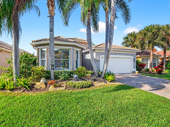 3rd image of 7909 Seagrape Shores Drive