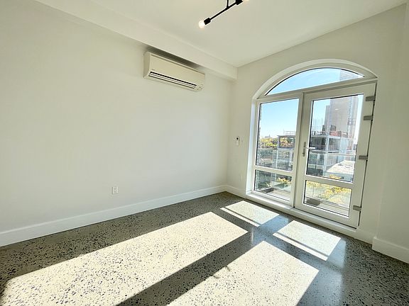 2nd image of 994 Bushwick Ave #6D