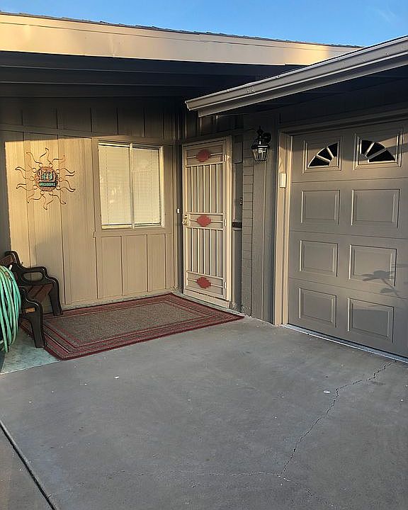 1st image of 11007 W Windsor Dr