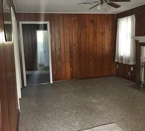 2nd image of 1936 16th Ave