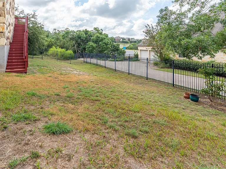1898 Long Bow Dr — Photo 34