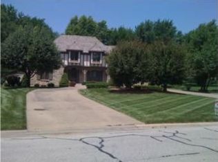 5180 Mansfield Ln, Shawnee, KS 66203