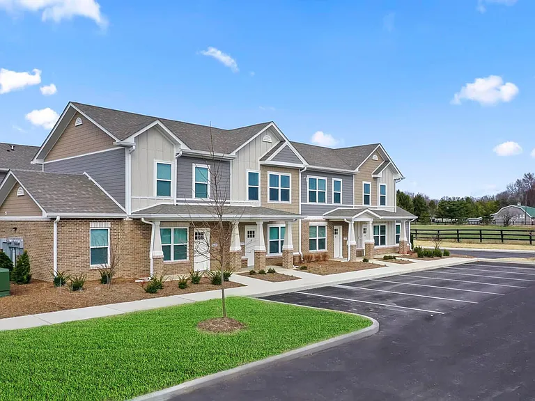 Pebble Village Townhomes — Photo 4