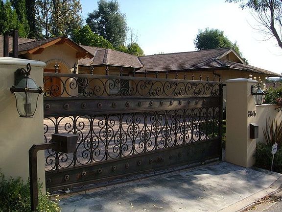 2nd image of 2846 Westbrook Ave