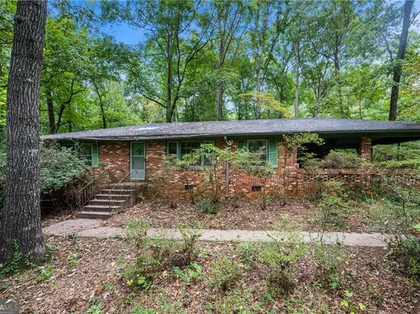 3490 Pinetree Dr SE, Smyrna, GA 30080