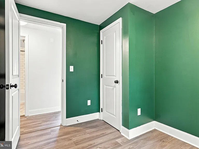 306 Fegan Rd — Photo 38