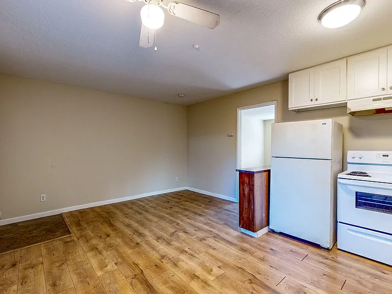 791 E Cotati Ave — Photo 9