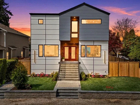 9535 Dayton Avenue N, Seattle, WA 98103