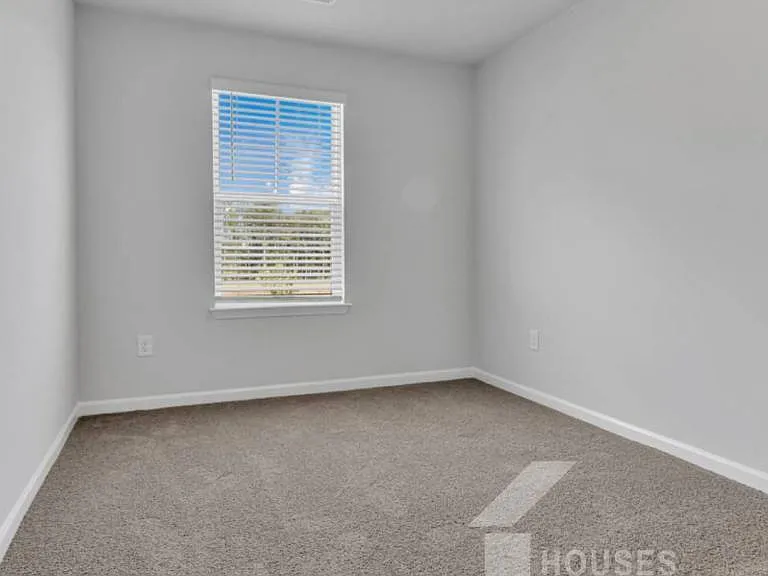 314 Abingdon Way — Photo 14