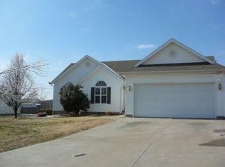 1824 Bluejay Dr, Webb City, MO 64870