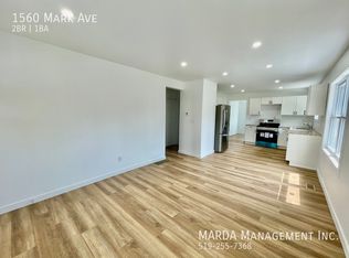 1560 Mark Ave, Windsor, ON N9B3G4