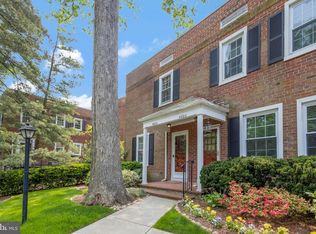 4820 27th Rd S, Arlington, VA 22206