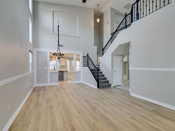 2nd image of 5456 Midwinter Mist St