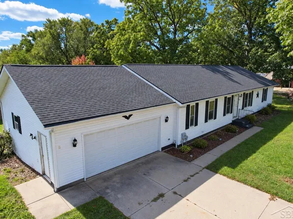 353 Wa Wee Nork Dr, Battle Creek, MI 49015