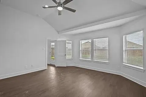 17322 Silver Birch Ct — Photo 14