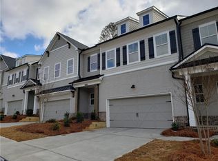6040 River Rapids Dr, Roswell, GA 30076