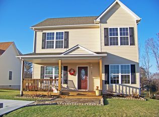 103 Summit Rdg, Radford, VA 24141