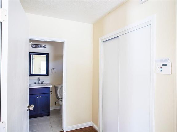 5th image of 1220 S Palm Ave
