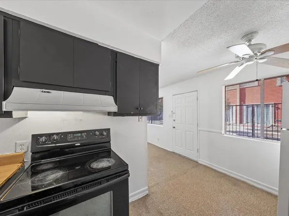 521 S Maryland Pkwy APT A16, Las Vegas, NV 89101