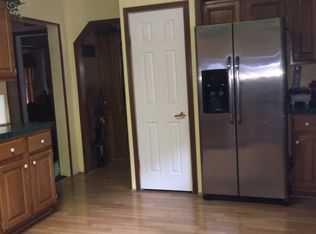 182 Muncy Dr, Delbarton, WV 25670