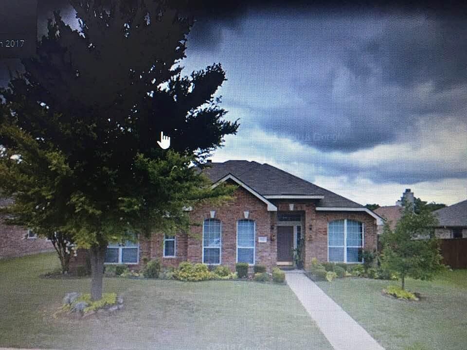 1st image of 122 Hannah Cir
