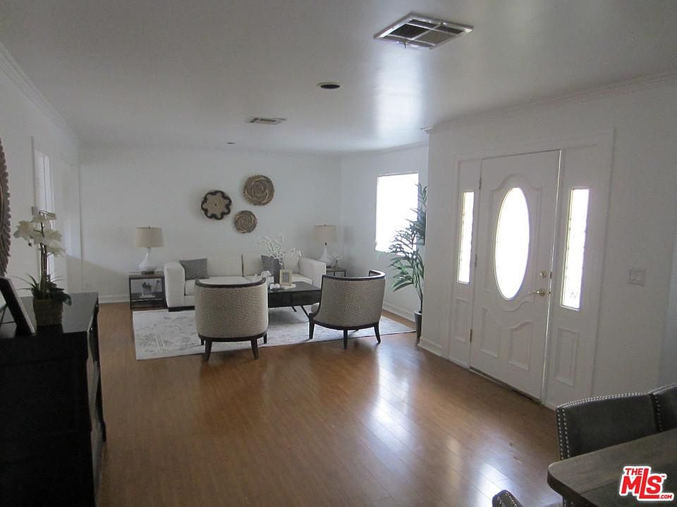 1st image of 3141 Perlita Ave