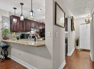 2122 NE 44th Street, Lighthouse Point, FL 33064