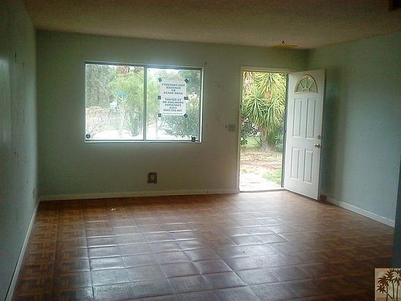 5th image of 68377 Walker Ave