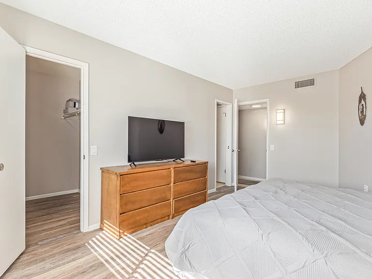 W Skyview Dr — Photo 20