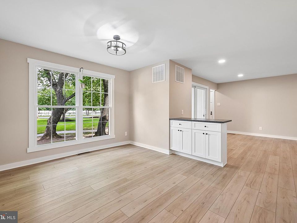 1st image of 275 Green St APT 5P3