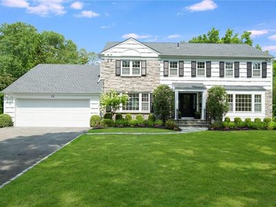 11 Cayuga Road, Scarsdale, NY, 10583