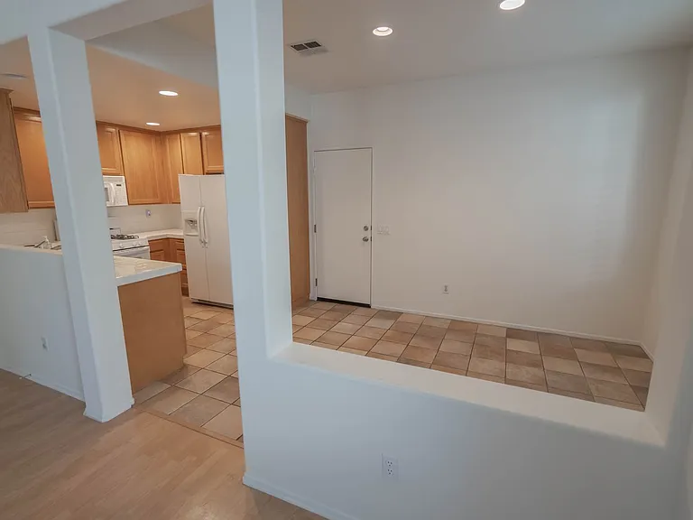 25745 Perlman Pl #F — Photo 5