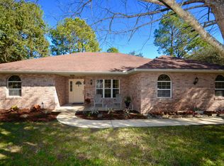 329 Wisteria Ct, Deltona, FL 32738