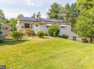 2205 Broomall St, Upper Chichester, PA 19061