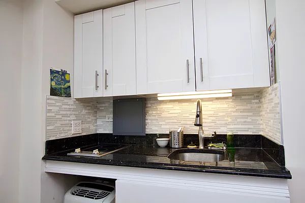 Sold by Steven Corcoran Real Estate | media 2