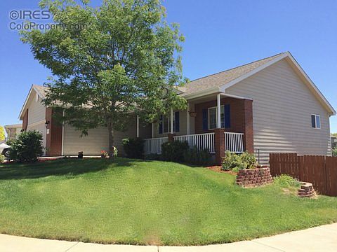 2nd image of 3718 Mesa Dr