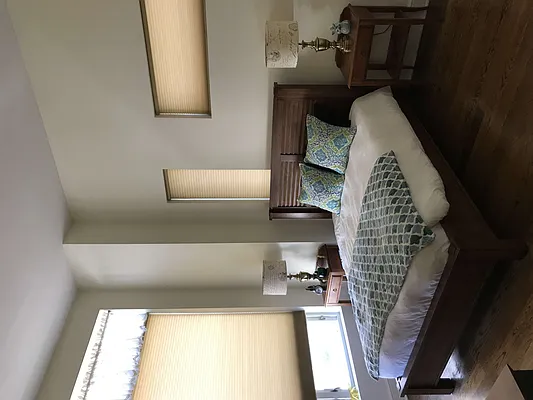 Sold by Amy Craig Real Estate Services LLC | media 22