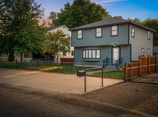 1609 Caroline St, La Crosse, WI 54603