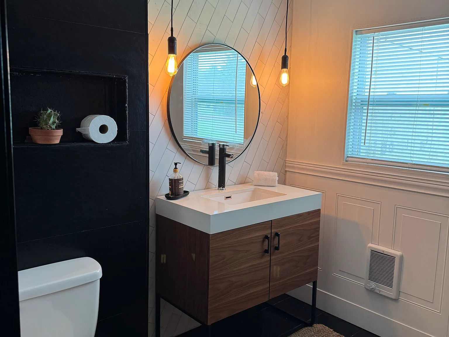 1 bed, 1500 sqft, $1,400 — Photo 3