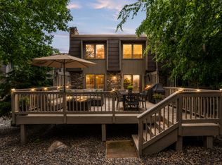 10250 Berkshire Rd, Bloomington, MN 55437