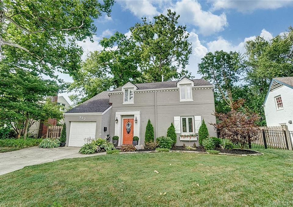 1st image of 332 East Dr