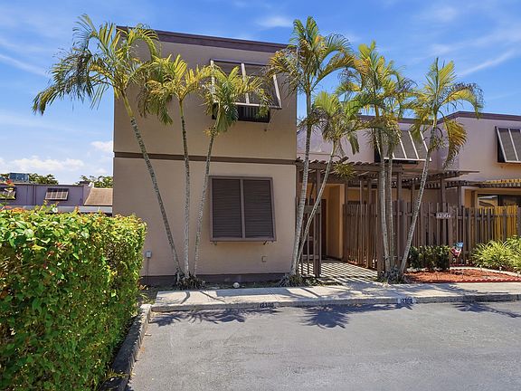 3rd image of 12300 NW 11th Court