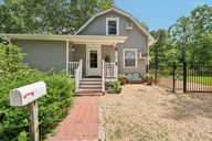 Poplar Ave-S1907-003.jpg