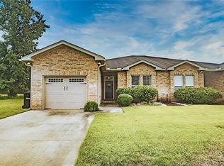 106 Village Oaks Blvd, Ponchatoula, LA 70454