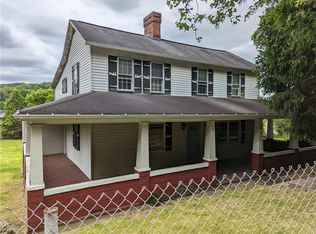 352 Naomi Rd, Fayette City, PA 15438